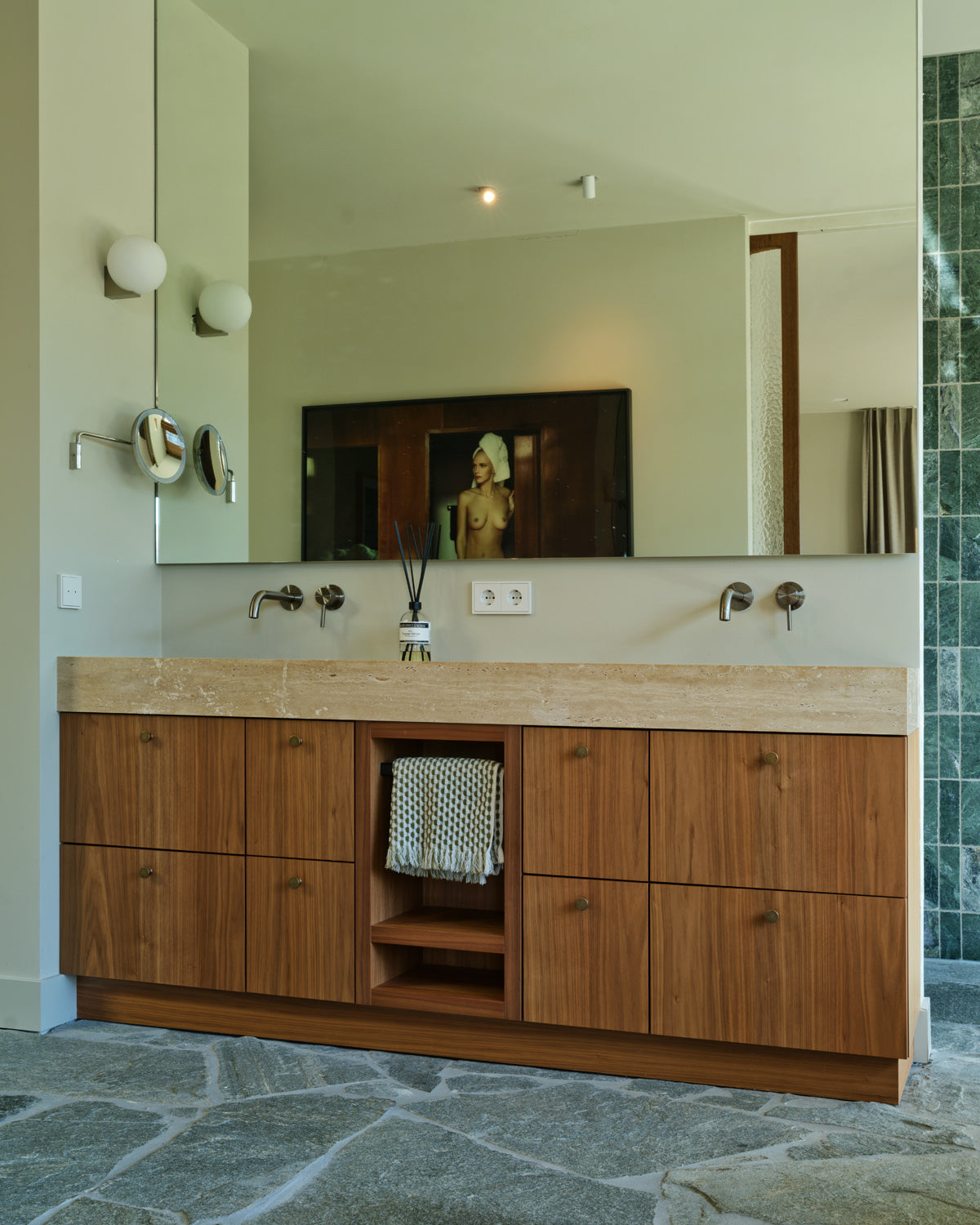 Mid-century wonen