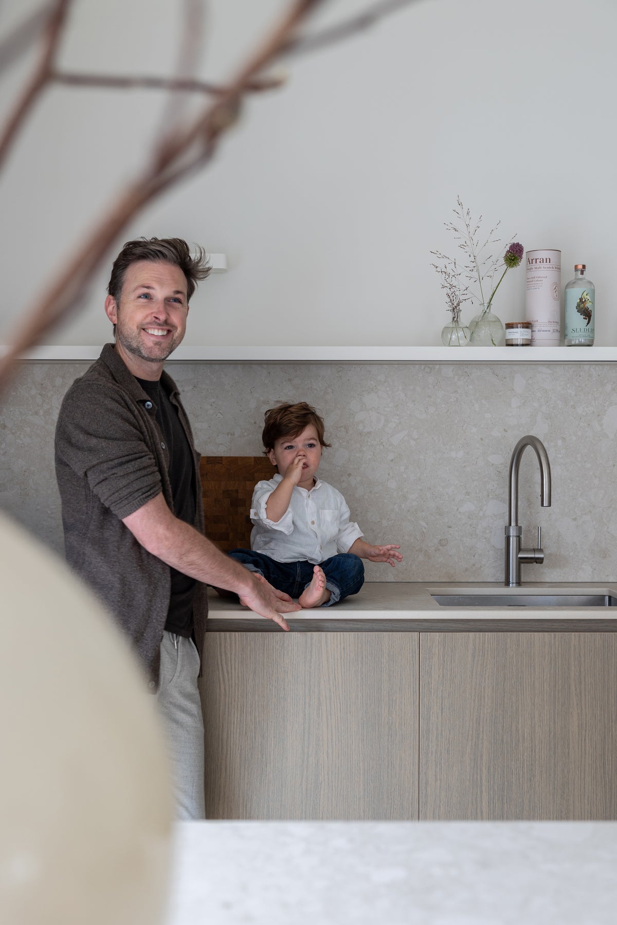 Warm en natuurlijk wonen in een verbouwde hoekwoning