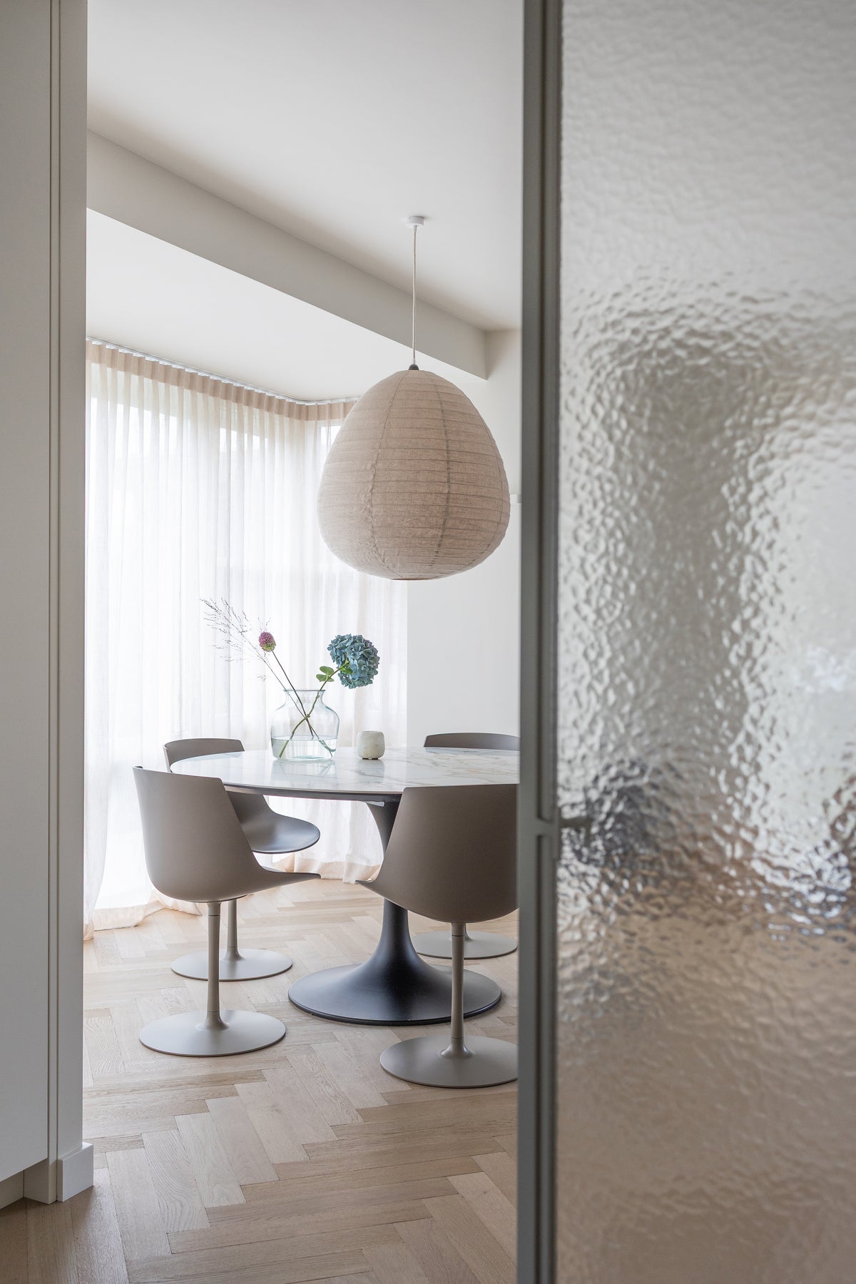 Warm en natuurlijk wonen in een verbouwde hoekwoning